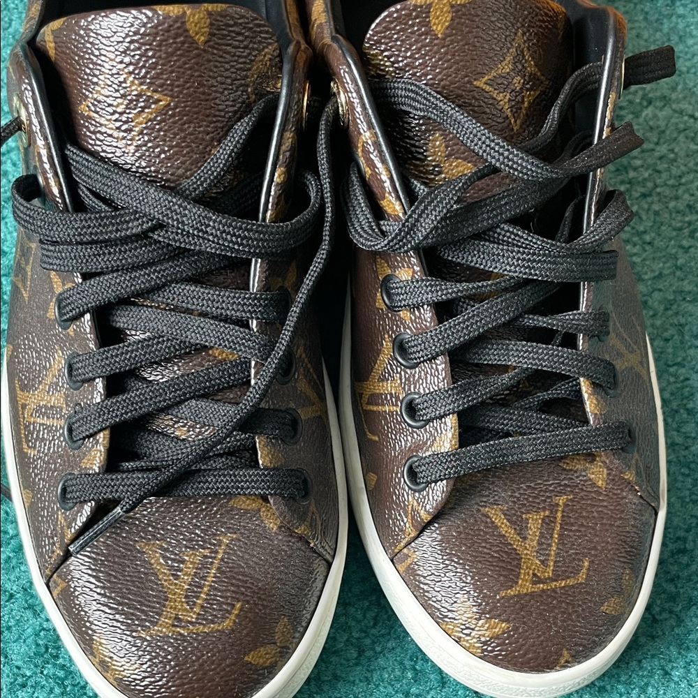 Louis Vuitton Black and Brown Monogram Sneakers - Picture 4 of 8
